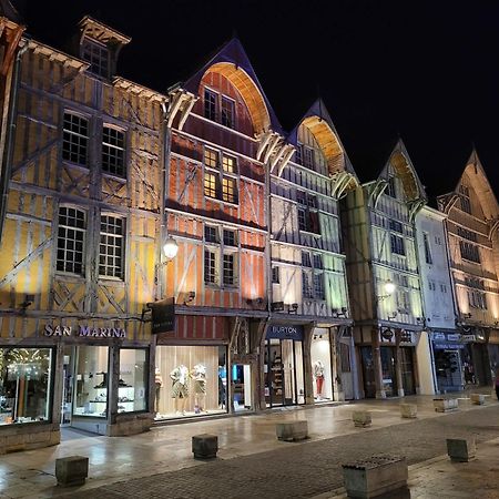 Le Petit Bouchon de Troyes classé 3 étoiles Exterior foto